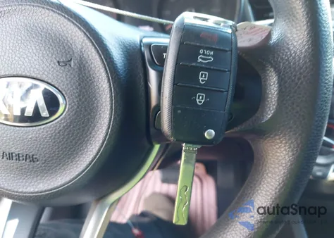 2019 Kia Rio S from USA, damaged, VIN 3KPA24AB4KE179420